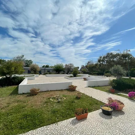 Hotel Baia Sangiorgio & Club 4*