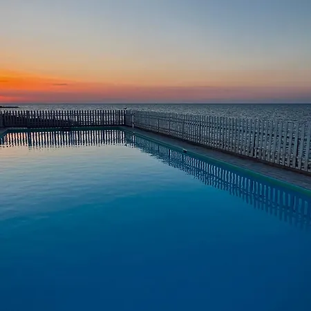 Hotel Baia Sangiorgio & Club Bari