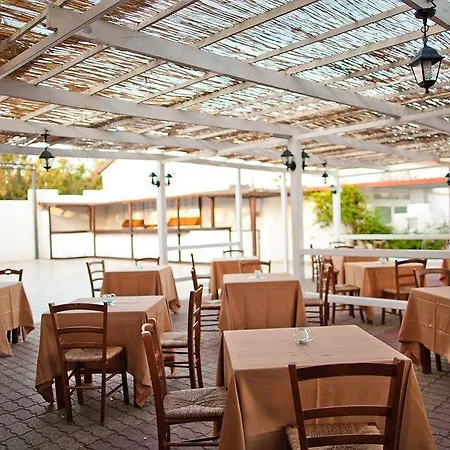 Hotel Baia Sangiorgio 4*