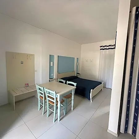 Baia Sangiorgio & Club Ξενοδοχείο 4*