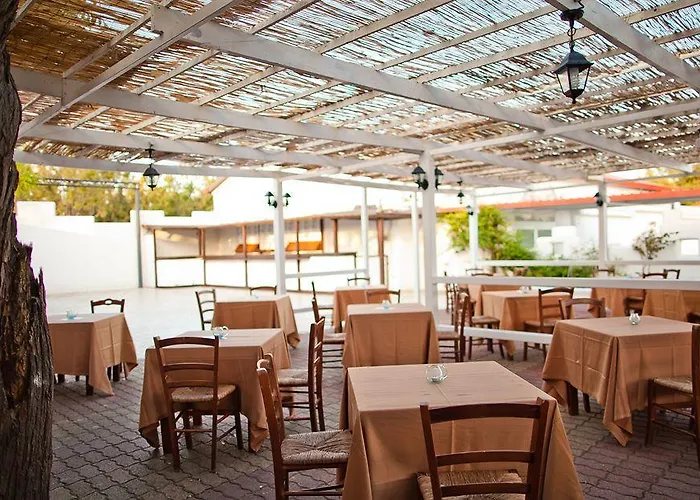 מלון Baia Sangiorgio & Club 4*