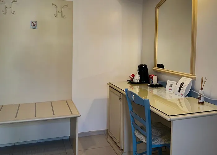 Baia Sangiorgio & Club 4* בארי