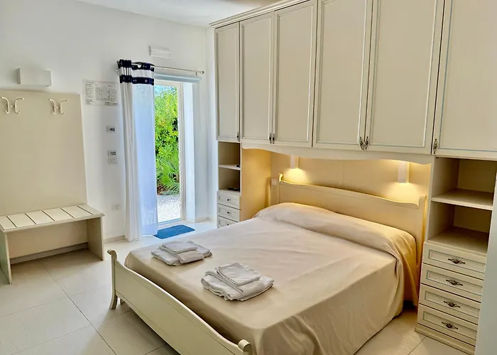 Baia Sangiorgio & Club 4* בארי