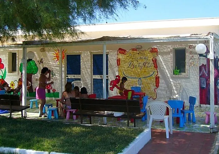 מלון Baia Sangiorgio & Club 4*